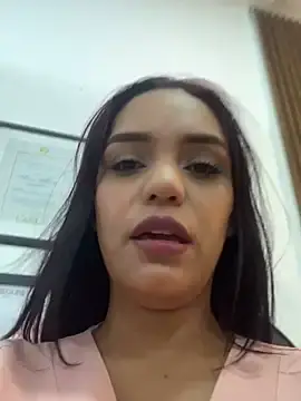 Stripchat Watch Live Sex Cams of Sara-77