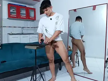 Stripchat Nude Webcam of jacques_cardiet