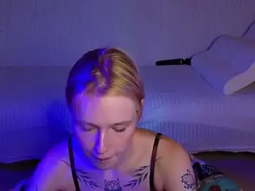Stripchat Live Sex Cam of two_gerls_here