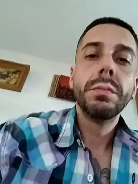 Stripchat Live Sex Cam of LoGanDiamond