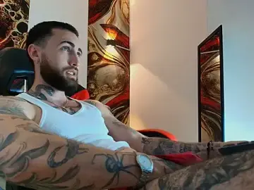 Stripchat Adult Webcam of Luke_davis01