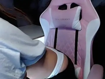 Stripchat Best Webcam of ling_ling24