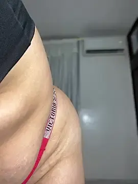 Stripchat Live Sex Cam of Lia_sexx