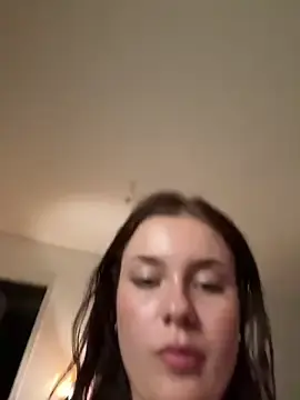 Stripchat Free Porn Cam of MaribelRiver