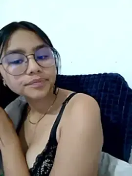 Stripchat Adult Video Chat of Sofielovee-01