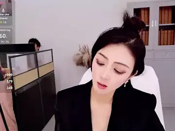 Stripchat Sex Cam of yangyang-777