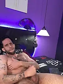 Stripchat Sex Cam of Karim_mansur