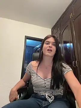 Stripchat Live Sex Cam of Sexifantasia