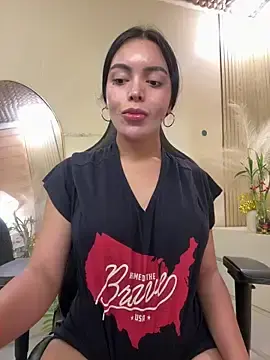 Stripchat Live Sex Cam of TS-SimplyTheBest