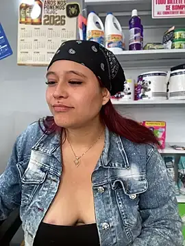 Stripchat Live Sex of Mely_ec