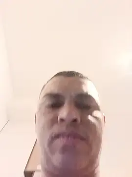 Stripchat Live Porn of VitorBDote23cm