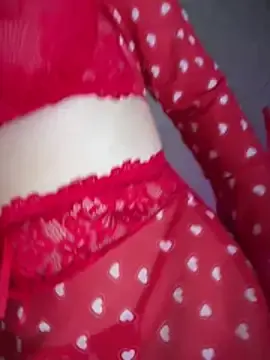 Stripchat Free Live Porn of LaraHollywood