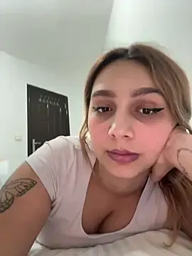 Stripchat Best live sex cam show of hotamanda01