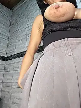 Stripchat Live Sex Cam of IsabellitaVIP