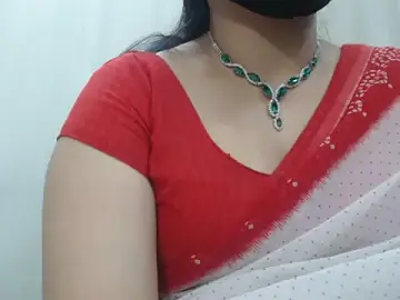 Stripchat Private Sex Chat of Lovely_Siri_23