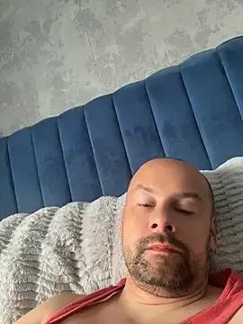 Stripchat Live Sex Cam of NakedAndrewHot