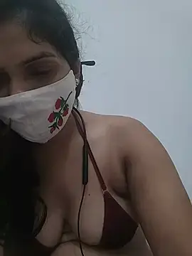 Stripchat Sex Cam of KAJALBHABHI_