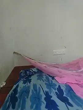 Stripchat Sex Cam of KAJALBHABHI_