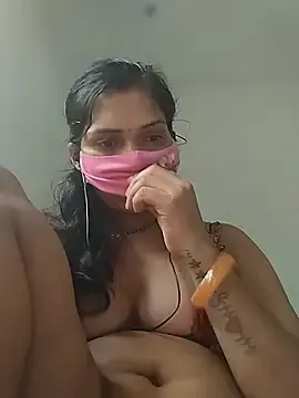 Stripchat Adult Webcams of KAJALBHABHI_