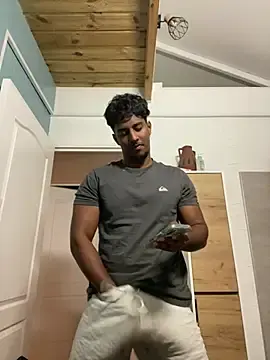 Stripchat Nude Webcam of axel_black03