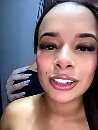 Stripchat Best Webcam of monikee69