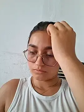 Stripchat Free Live Porn of Ary-18