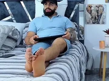 Stripchat Adult Video Chat of Zack_Froone