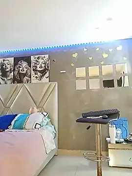 Stripchat Free Live Porn of sexyzoe_69