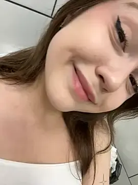 Stripchat Free Porn Cam of Peachy_Dream