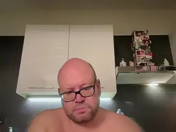 Stripchat Nude Webcam of theitalianbear