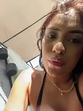 Stripchat Nude Webcam of MystiqueXXX