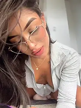Stripchat Live Porn of MystiqueXXX