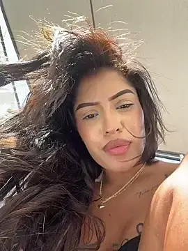 Stripchat Free Porn Cam of MystiqueXXX