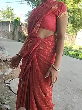 Stripchat Free Live Porn of COUPLLE_VILLAGE