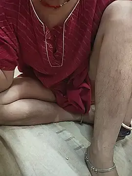 Stripchat Live Sex Cam of COUPLLE_VILLAGE