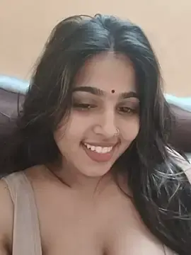 Stripchat Adult Video Chat of Cute-Simmi69