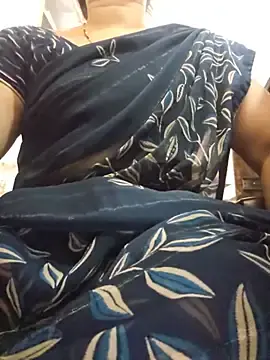 Stripchat Live Porn of indianhotwife639