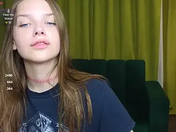 Stripchat Free Porn Cam of DariaAngels