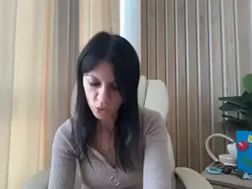 Stripchat Watch Live Sex Cams of InjaAtHome