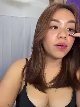 Stripchat Free Porn Cam of Lovely_apple19