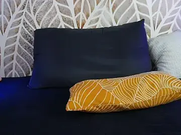 Stripchat Free Porn Cam of TrophyMilf