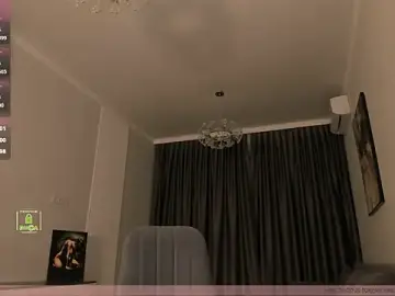 Stripchat Live Sex Cam of sweetest_candy