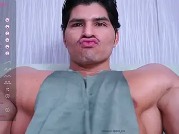 Stripchat Live Sex Cam of wild_col_