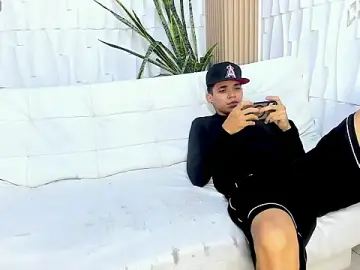 Stripchat Sex Chat of AmazingPartys