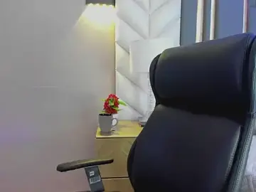 Stripchat Watch Live Sex Cams of ChloeHarper_