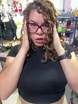 Stripchat Best live sex cam show of ROSALIASSHOP