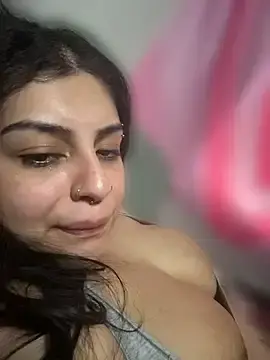 Stripchat Adult Webcam of ThickerThanYoBitch