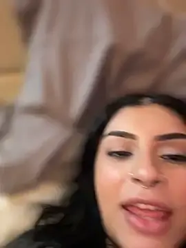 Stripchat Live Porn of ThickerThanYoBitch