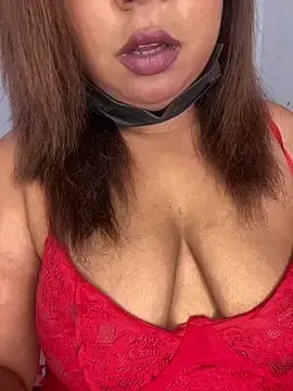 Stripchat Free Porn Cam of _Cute_ariana_