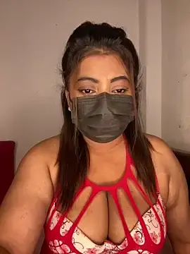 Stripchat Live Sex Cam of _Cute_ariana_